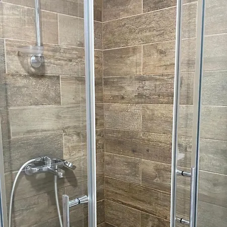 Apartmani Centar Vrnjacka Banja & Free Parking Exterior photo